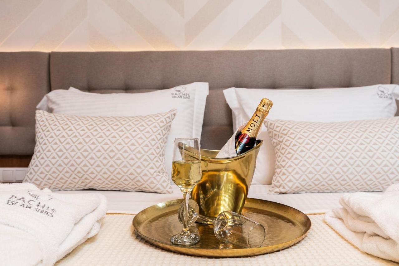 Pachis Escape Suites Dış mekan fotoğraf