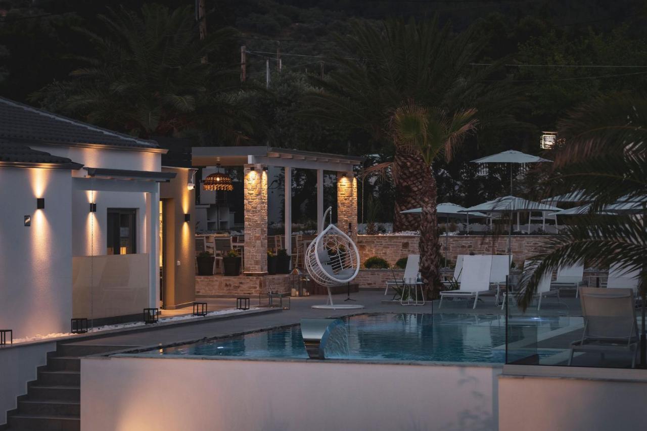 Pachis Escape Suites Dış mekan fotoğraf