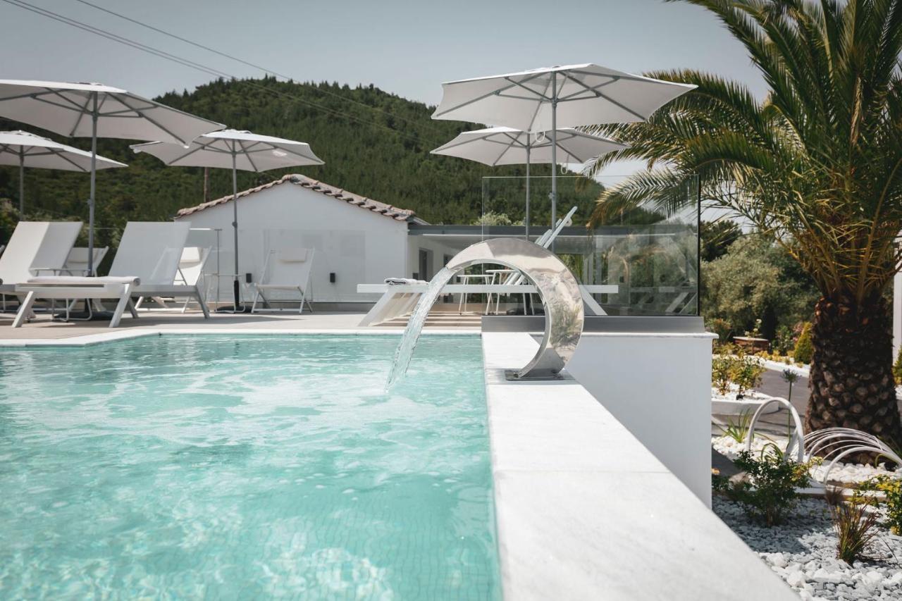 Pachis Escape Suites Dış mekan fotoğraf