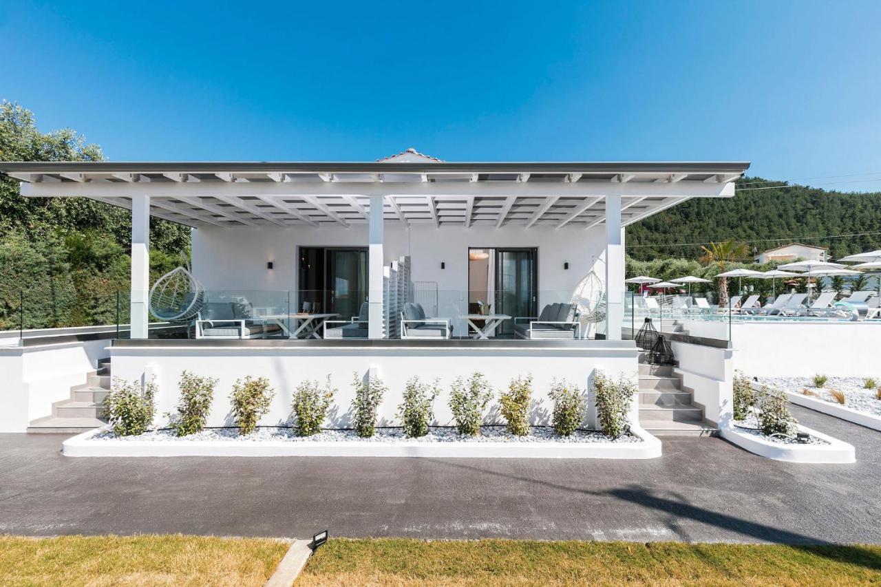 Pachis Escape Suites Dış mekan fotoğraf