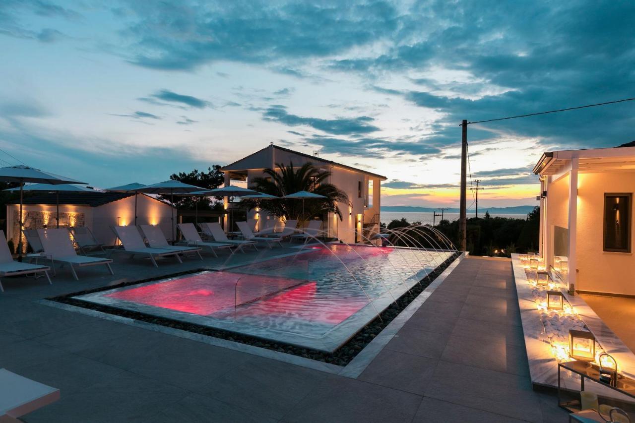 Pachis Escape Suites Dış mekan fotoğraf