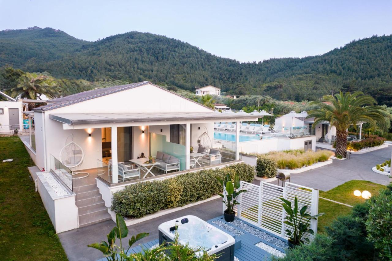 Pachis Escape Suites Dış mekan fotoğraf