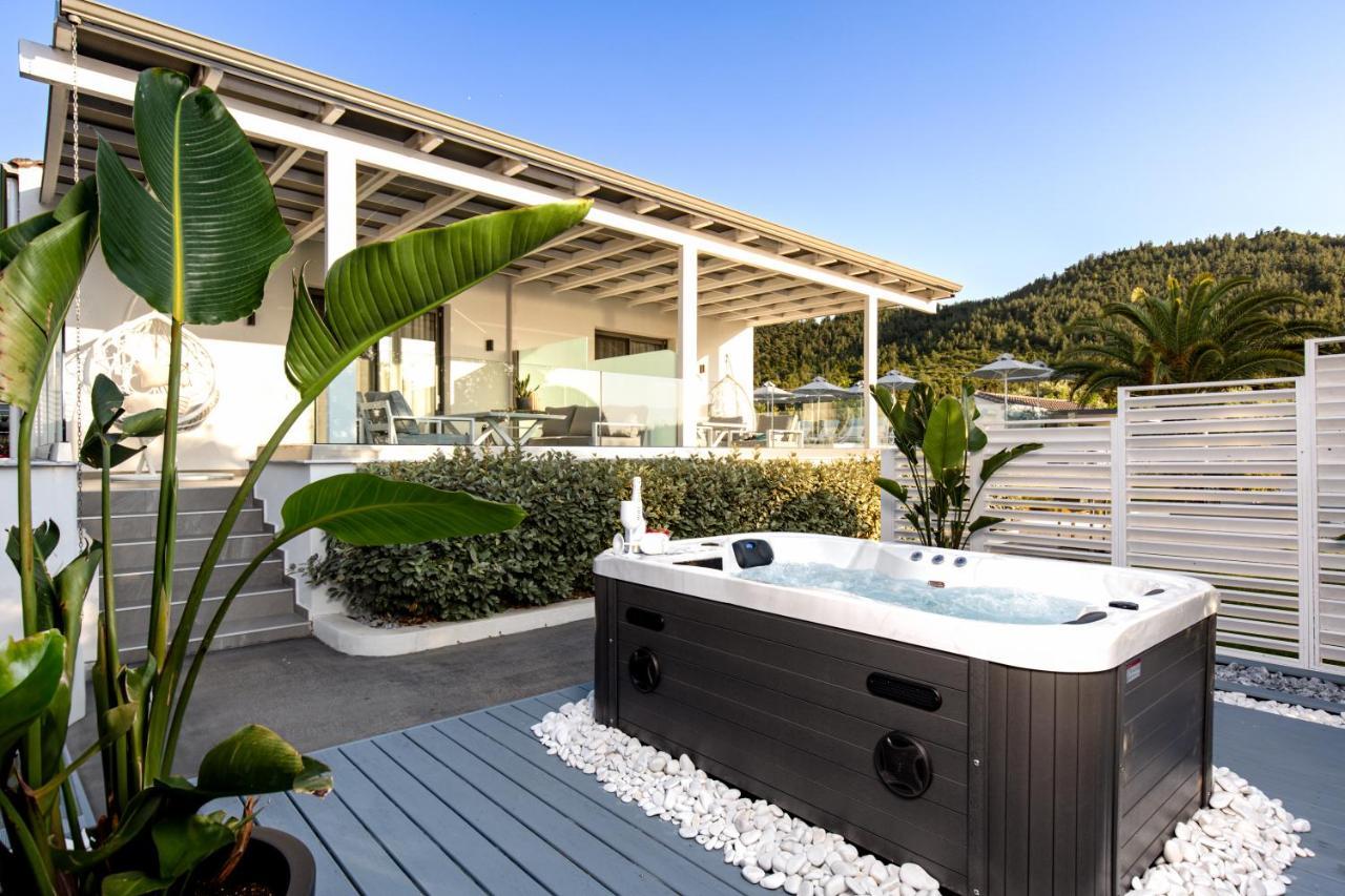 Pachis Escape Suites Dış mekan fotoğraf